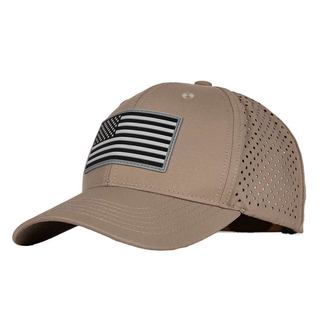 PERFORMANCE SNAPBACKS + FREE GIFT