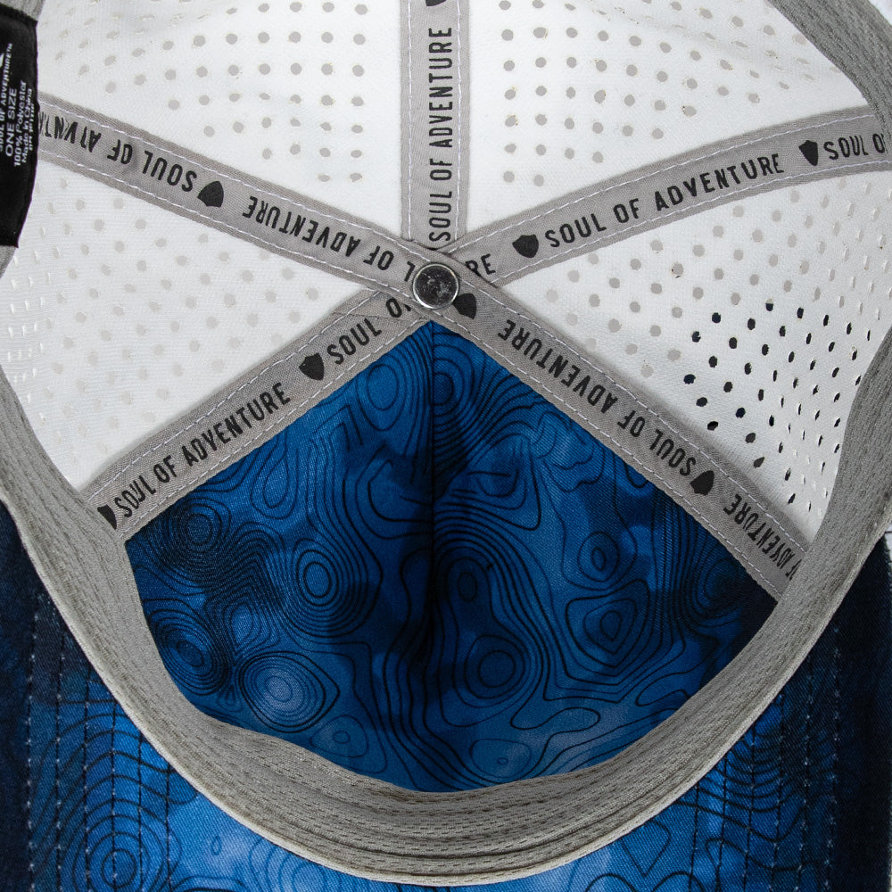 PERFORMANCE SNAPBACK + PERFORMANCE SHIRT