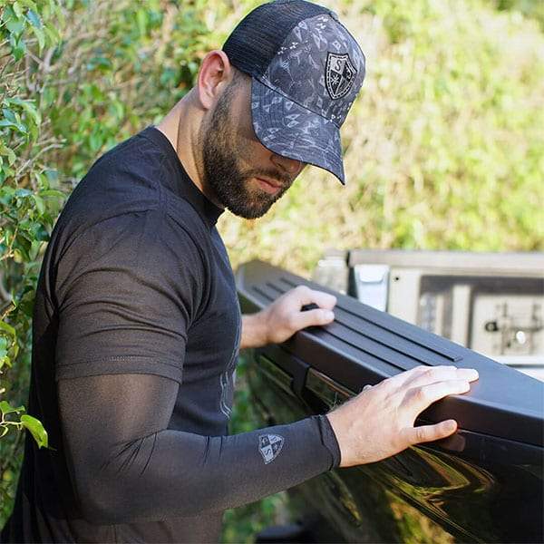 SA Single Arm Shield™ | Black | Small Shield